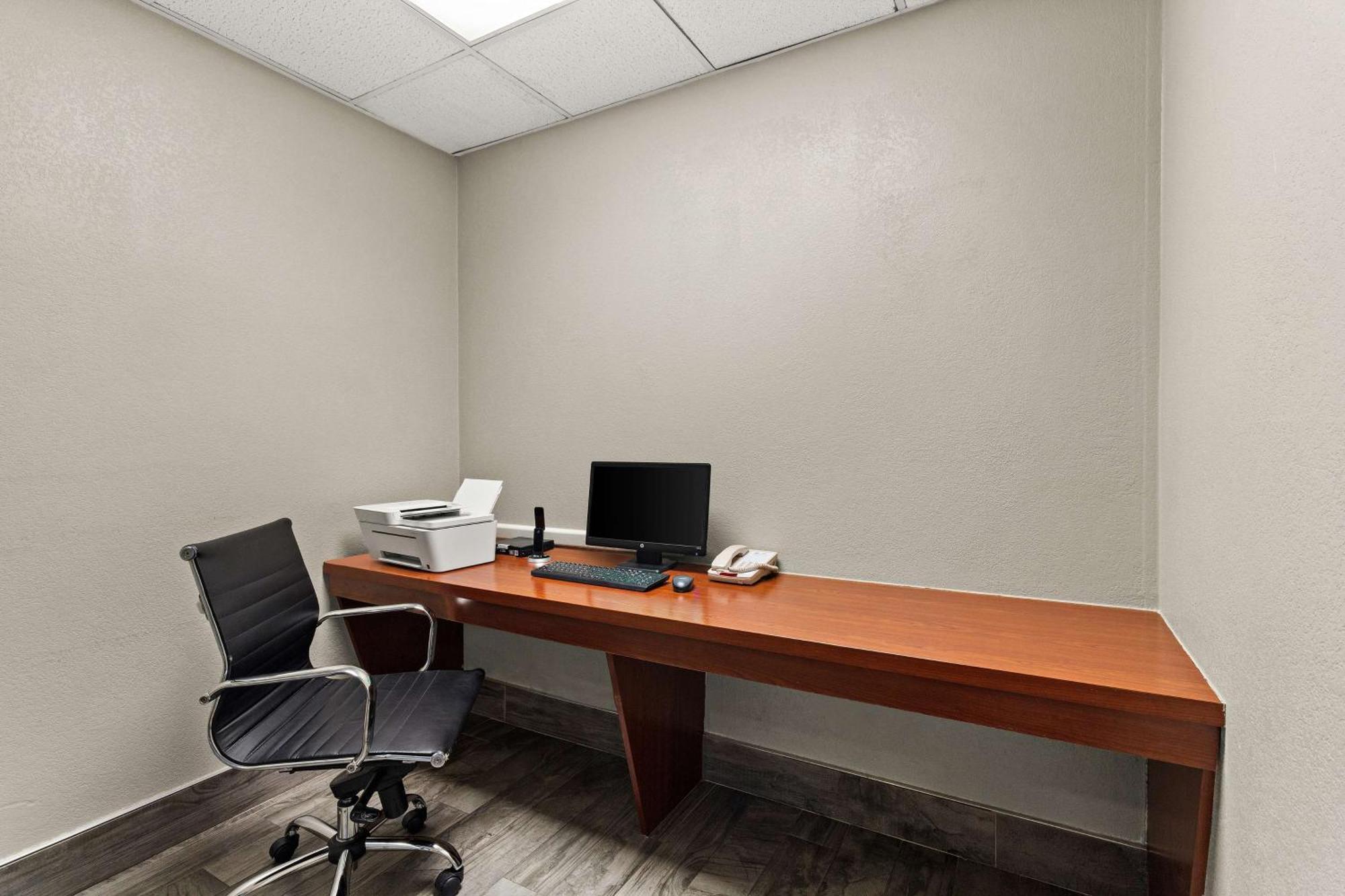 Best Western Galleria Inn & Suites Houston Esterno foto