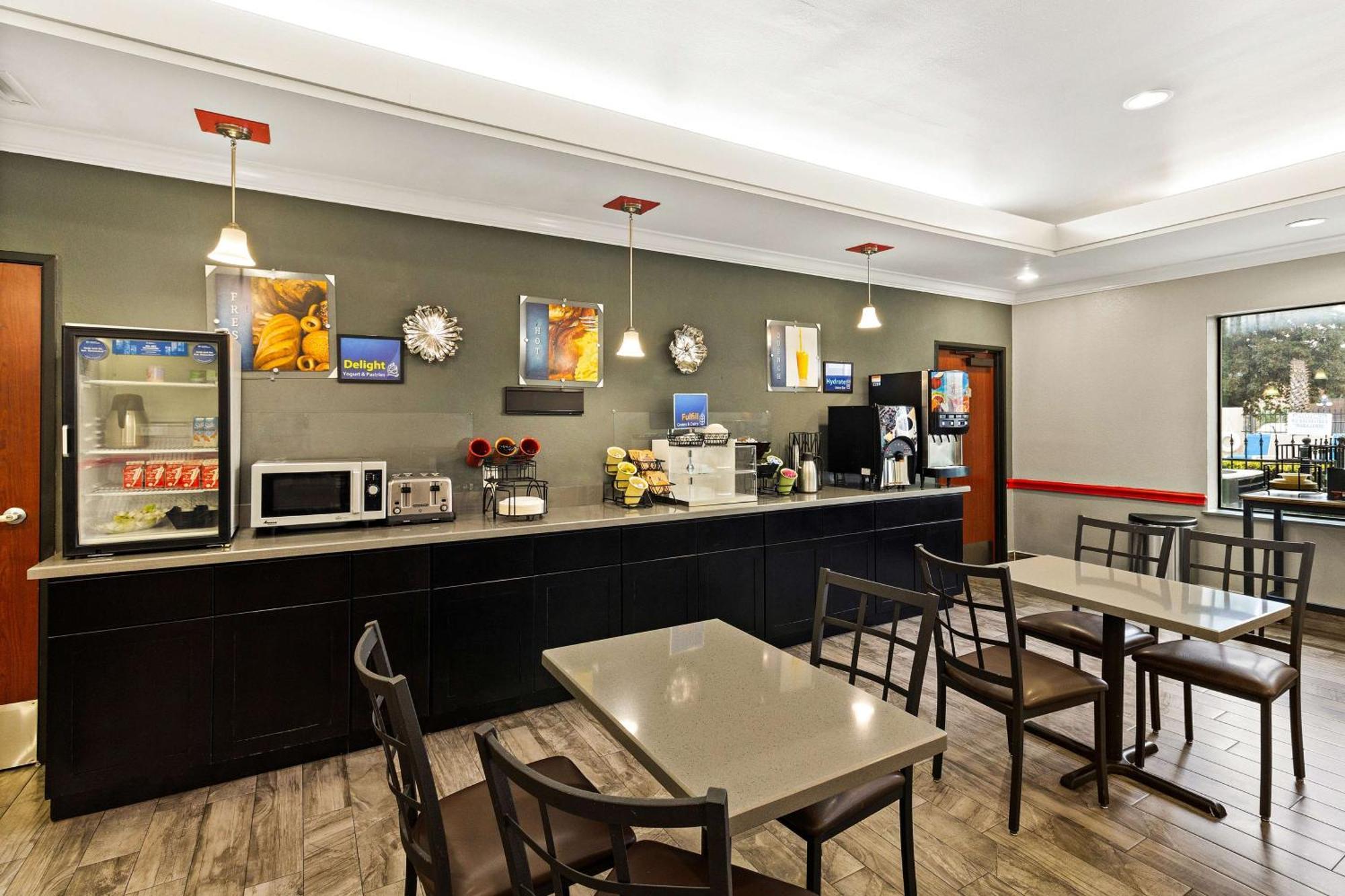 Best Western Galleria Inn & Suites Houston Esterno foto