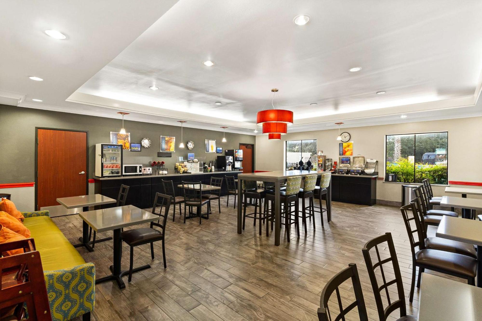 Best Western Galleria Inn & Suites Houston Esterno foto